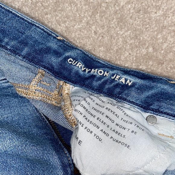 American Eagle Mom jeans - Picture 5 of 6